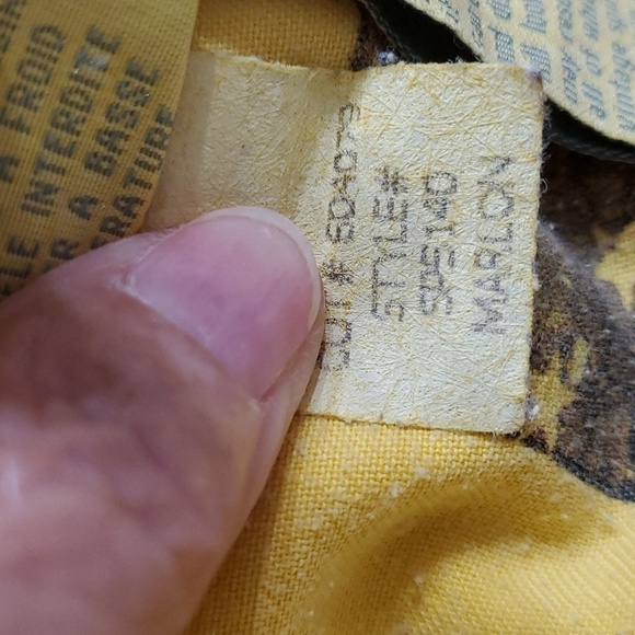 Robin's Jeans, gold bling and enbroidery. Mens size 42. Straight, vintage Y2K - Picture 10 of 13